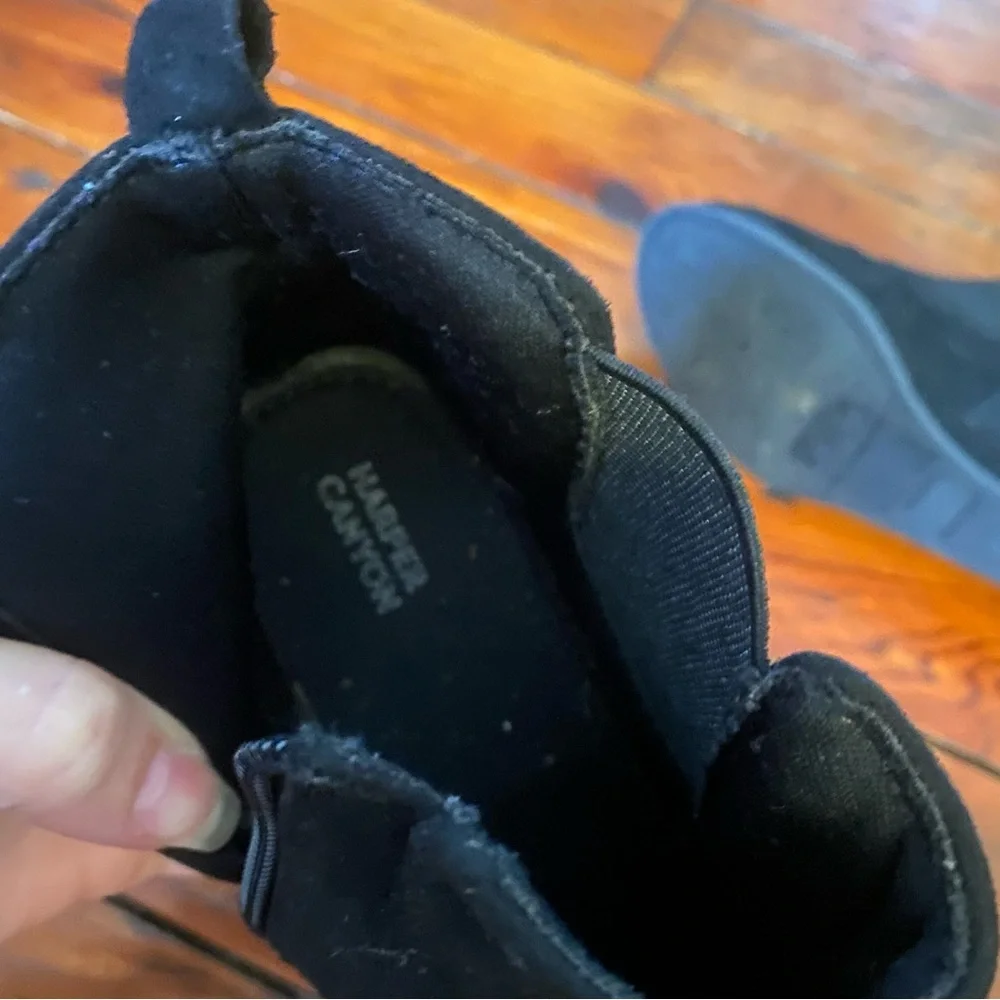 Harper Canyon Black Wedge Ankle Booties with Glitter Size 5 Kids Womens Size 7